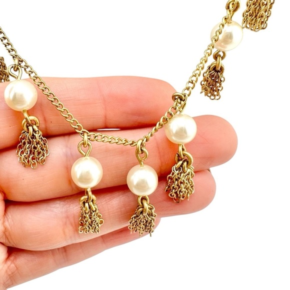 J Crew Necklace in Gold Tone with Faux Pearl and Tassel Necklace - Picture 2 of 5